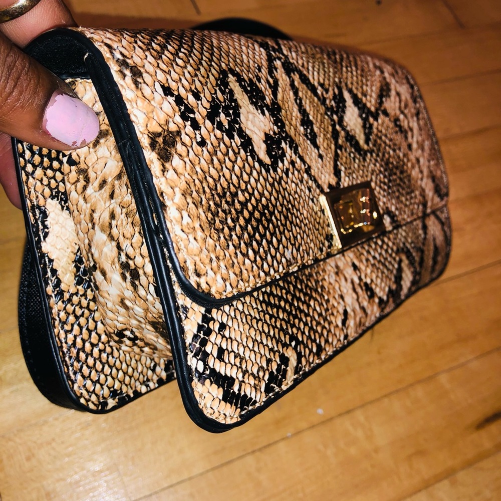BRAND NEW leopard clutch